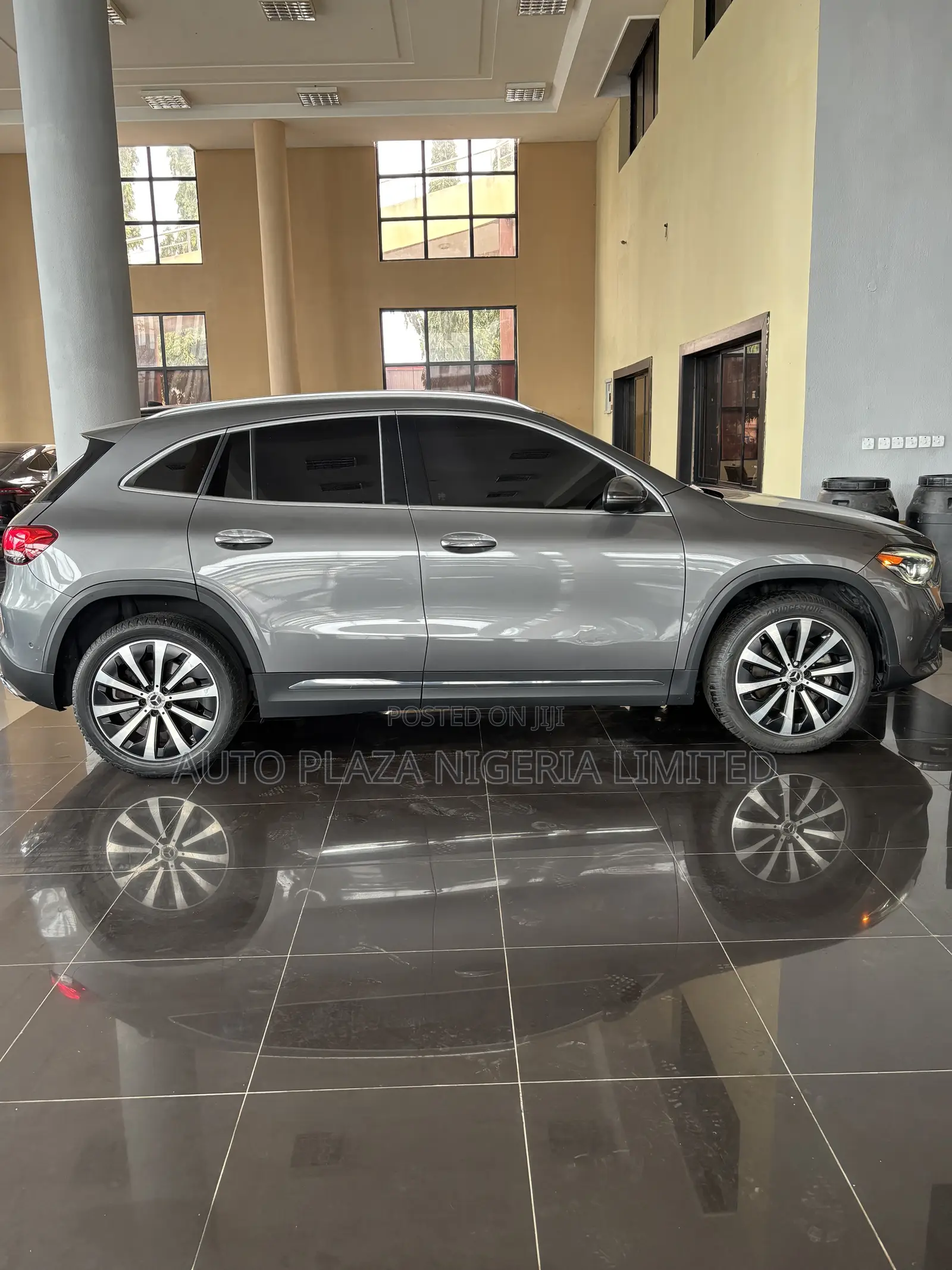 Mercedes-Benz GLA 250 2021 Gray