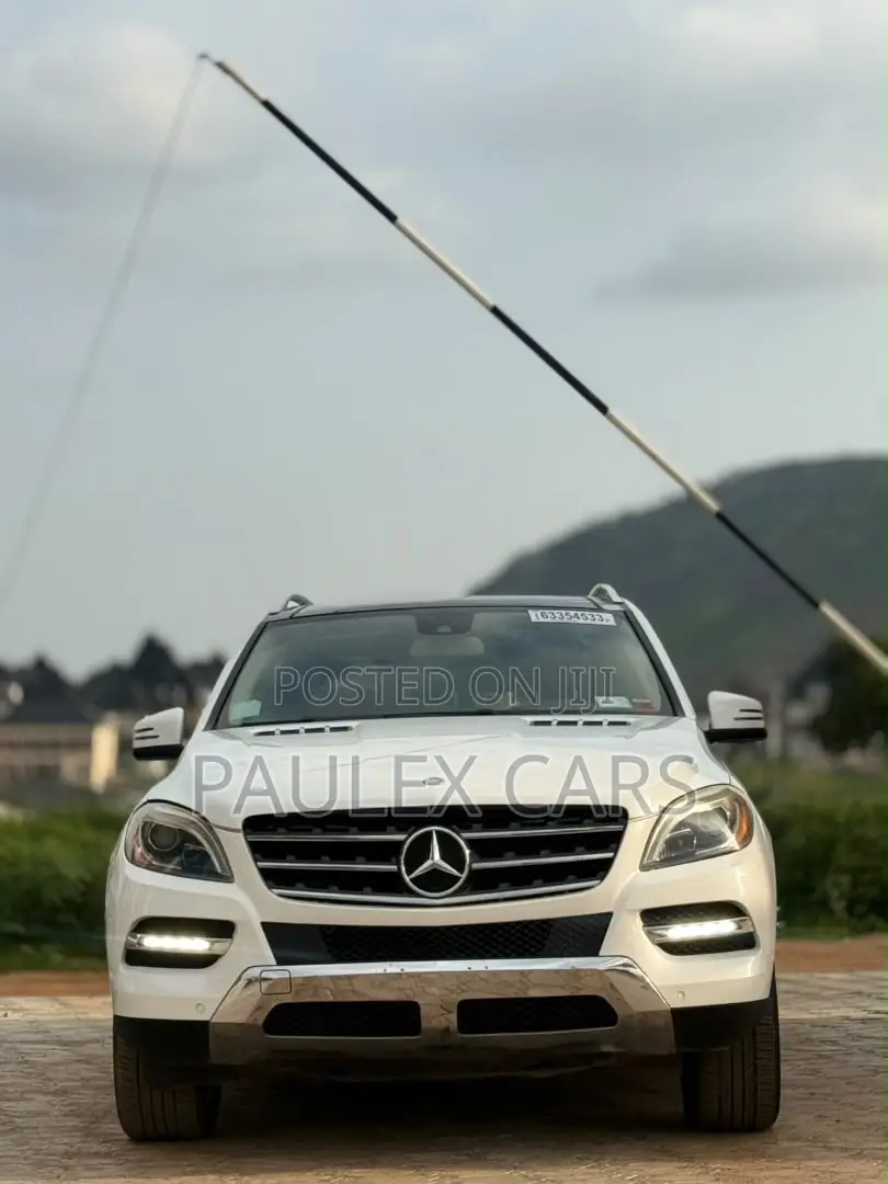 Mercedes-Benz M Class ML350 4dr SUV (3.5L 6cyl 7A) 2014 White
