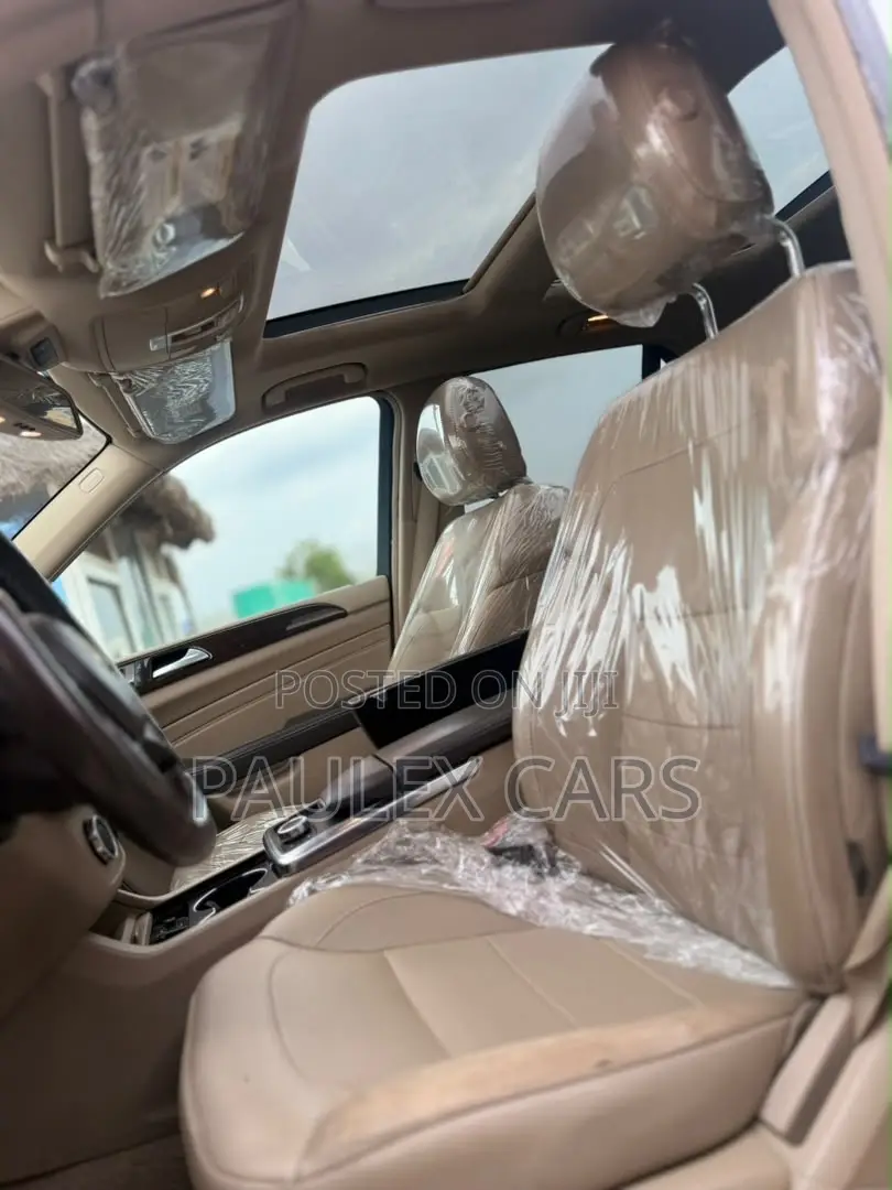 Mercedes-Benz M Class ML350 4dr SUV (3.5L 6cyl 7A) 2014 White