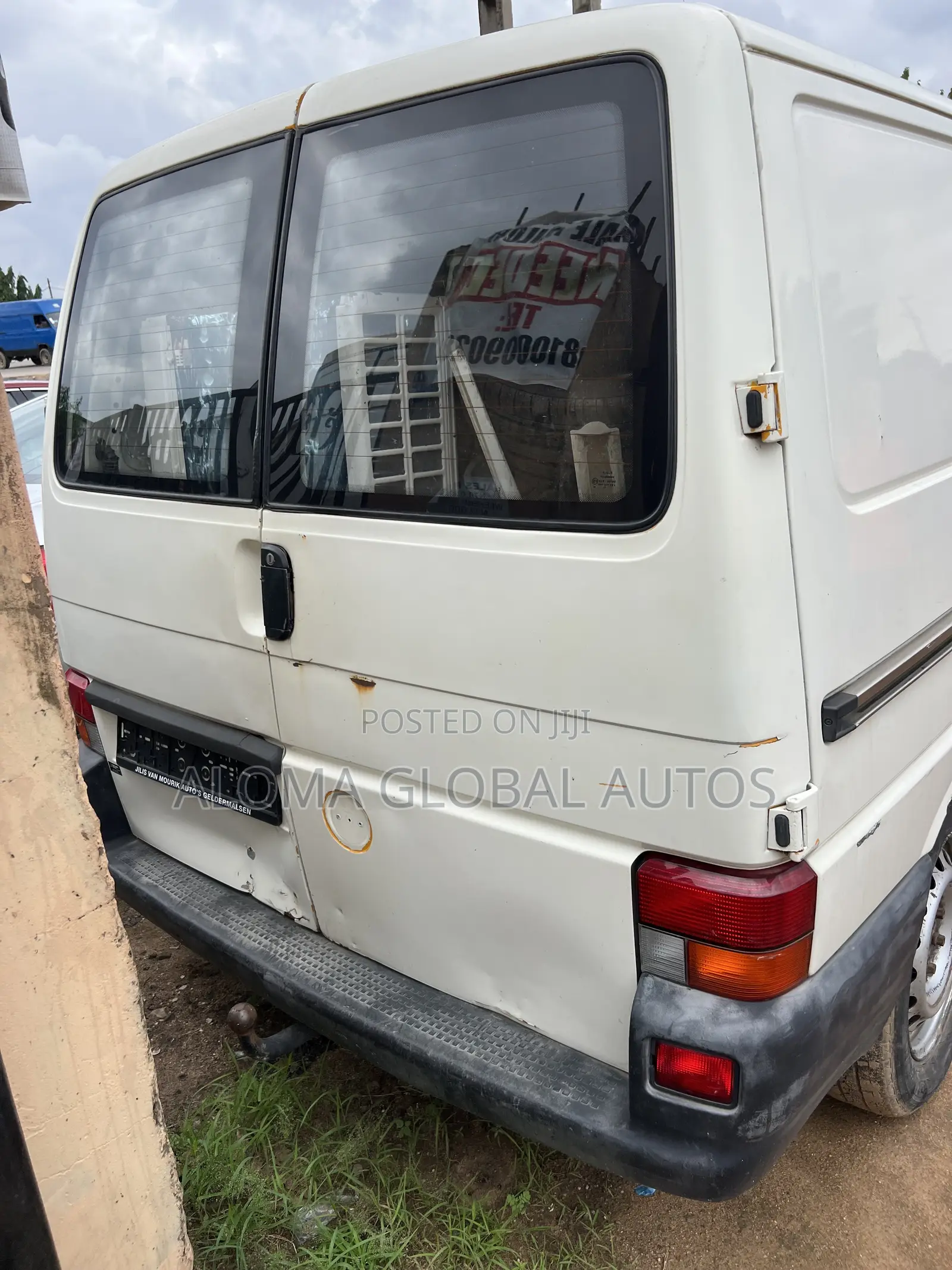 Volkswagen Transporter 2004 White
