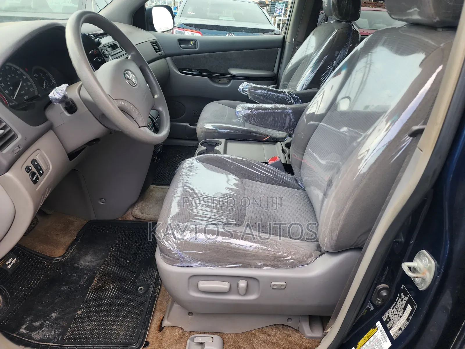 Toyota Sienna LE AWD 2005 Blue