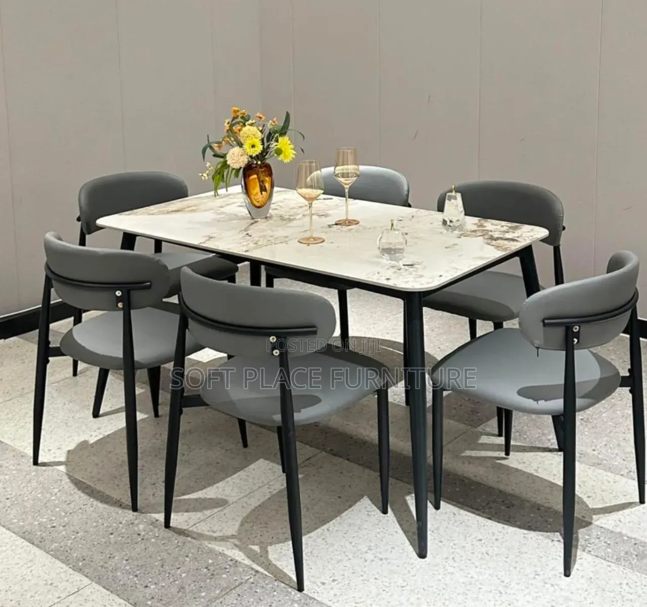 High Classic Luxury Dining Table
