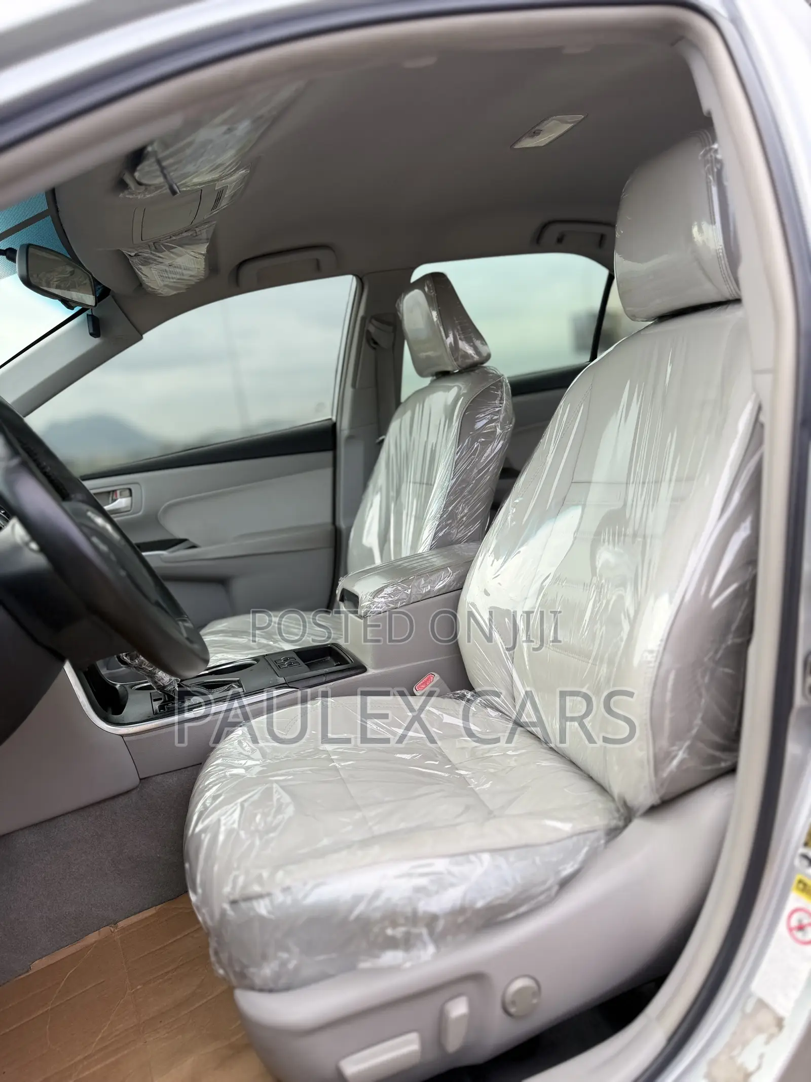 Toyota Camry XLE 4dr Sedan (2.5L 4cyl 6A) 2016 Silver