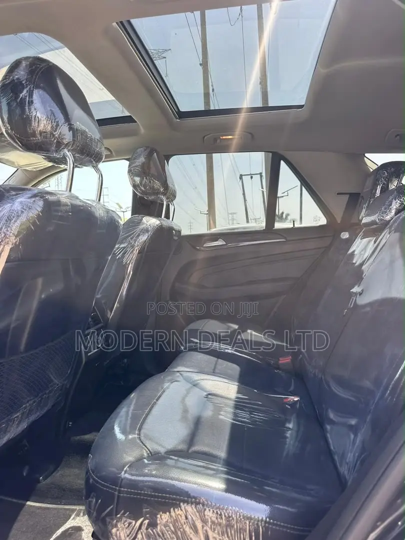 Mercedes-Benz M Class 2015 Black