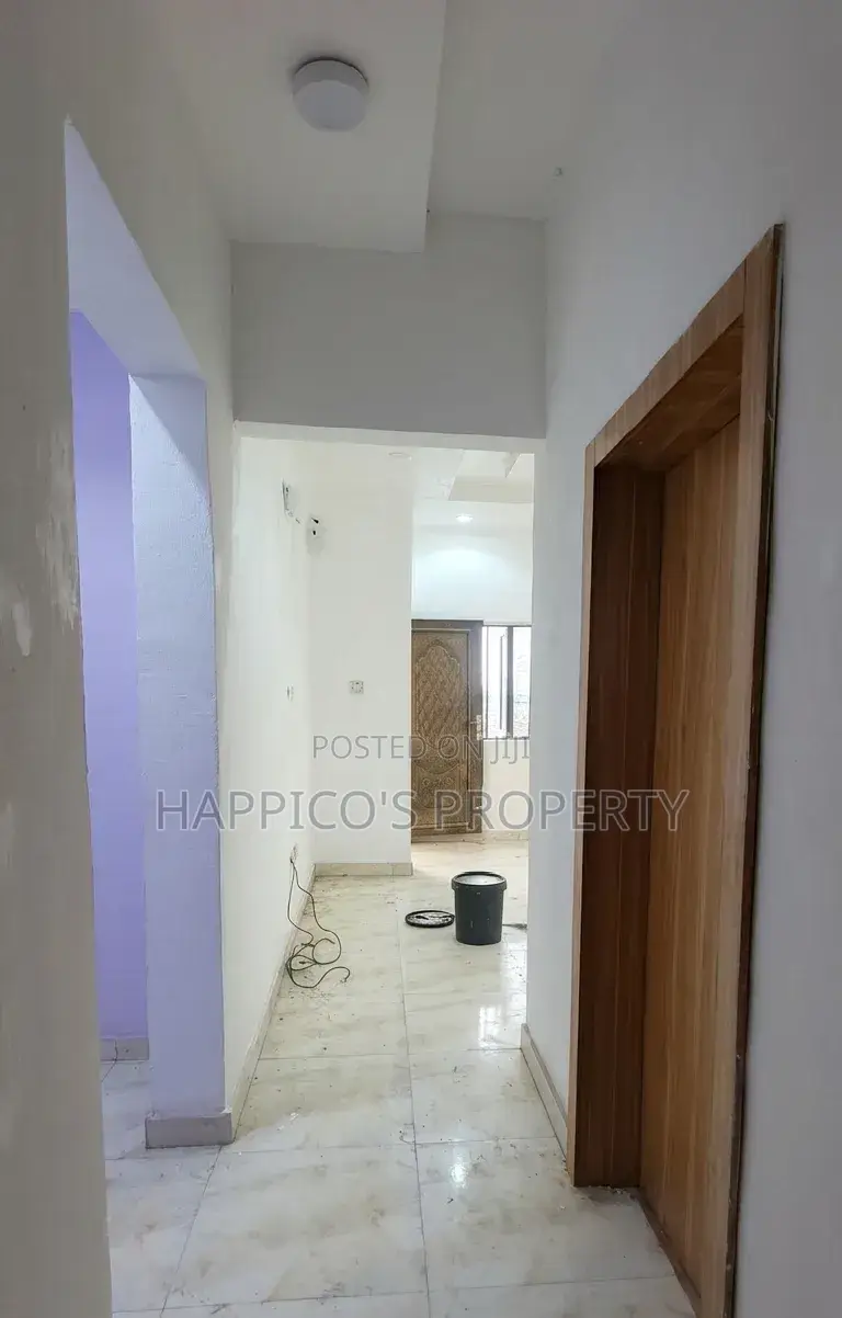 2bdrm Block of Flats in Sabo for rent
