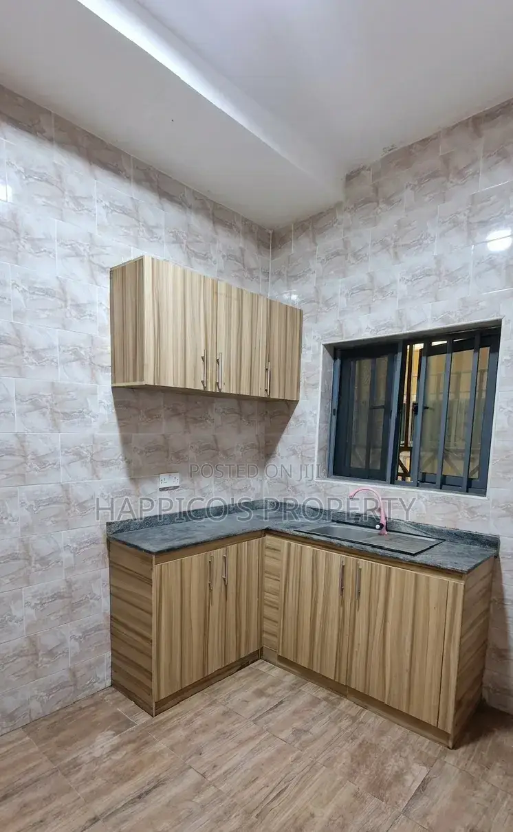 2bdrm Block of Flats in Sabo for rent
