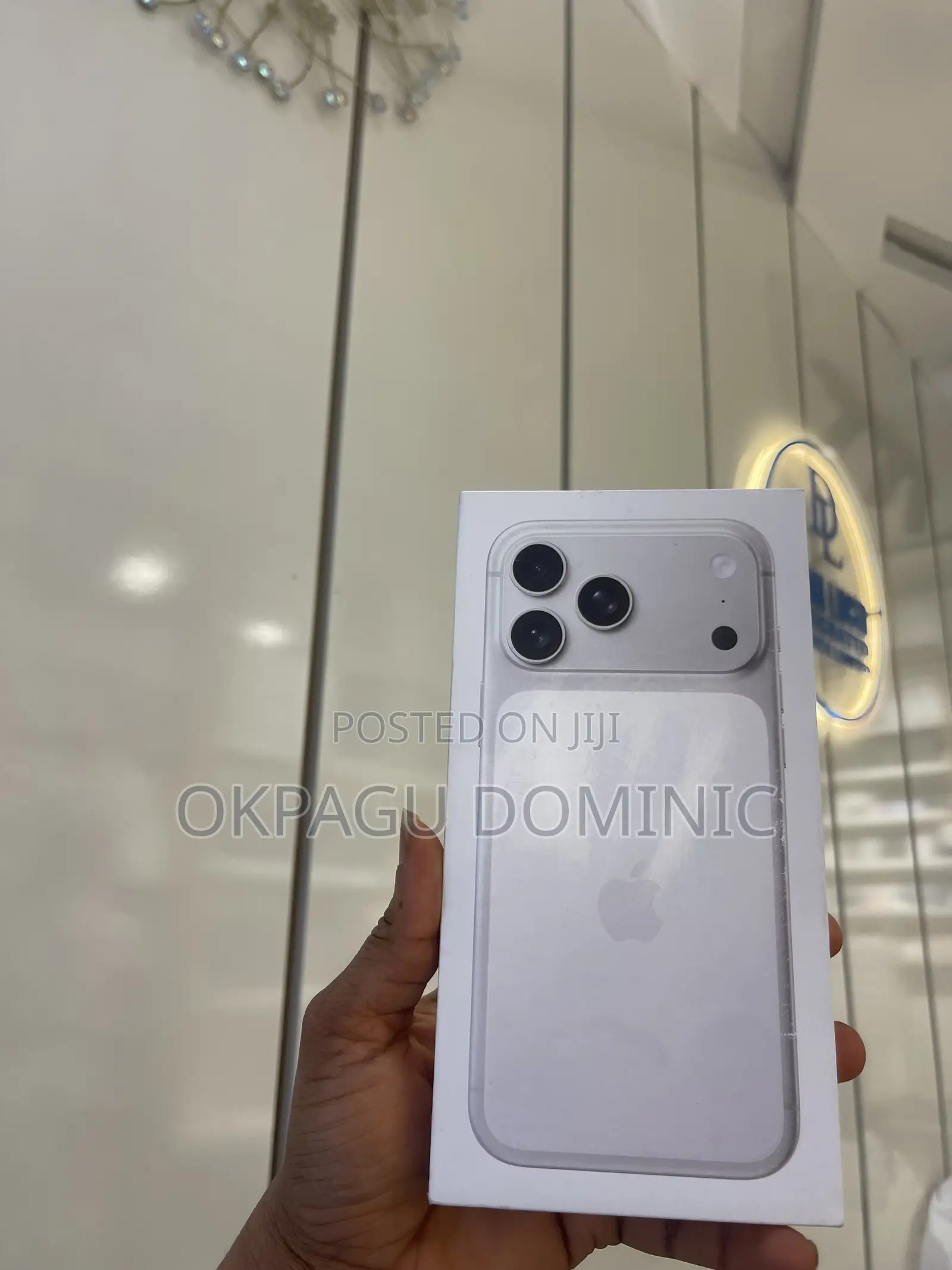 New Apple iPhone 17 Pro Max 256 GB White