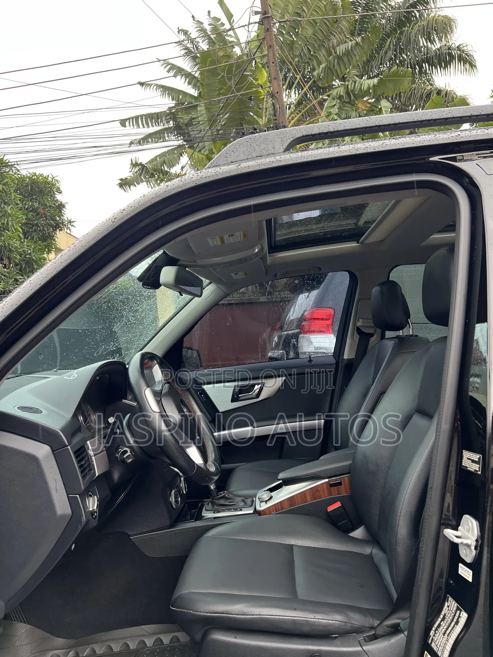 Mercedes-Benz GLK-Class 2010 Black