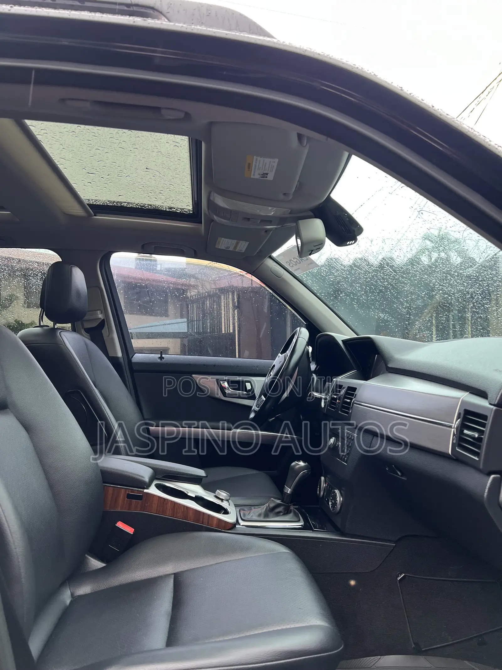 Mercedes-Benz GLK-Class 2010 Black