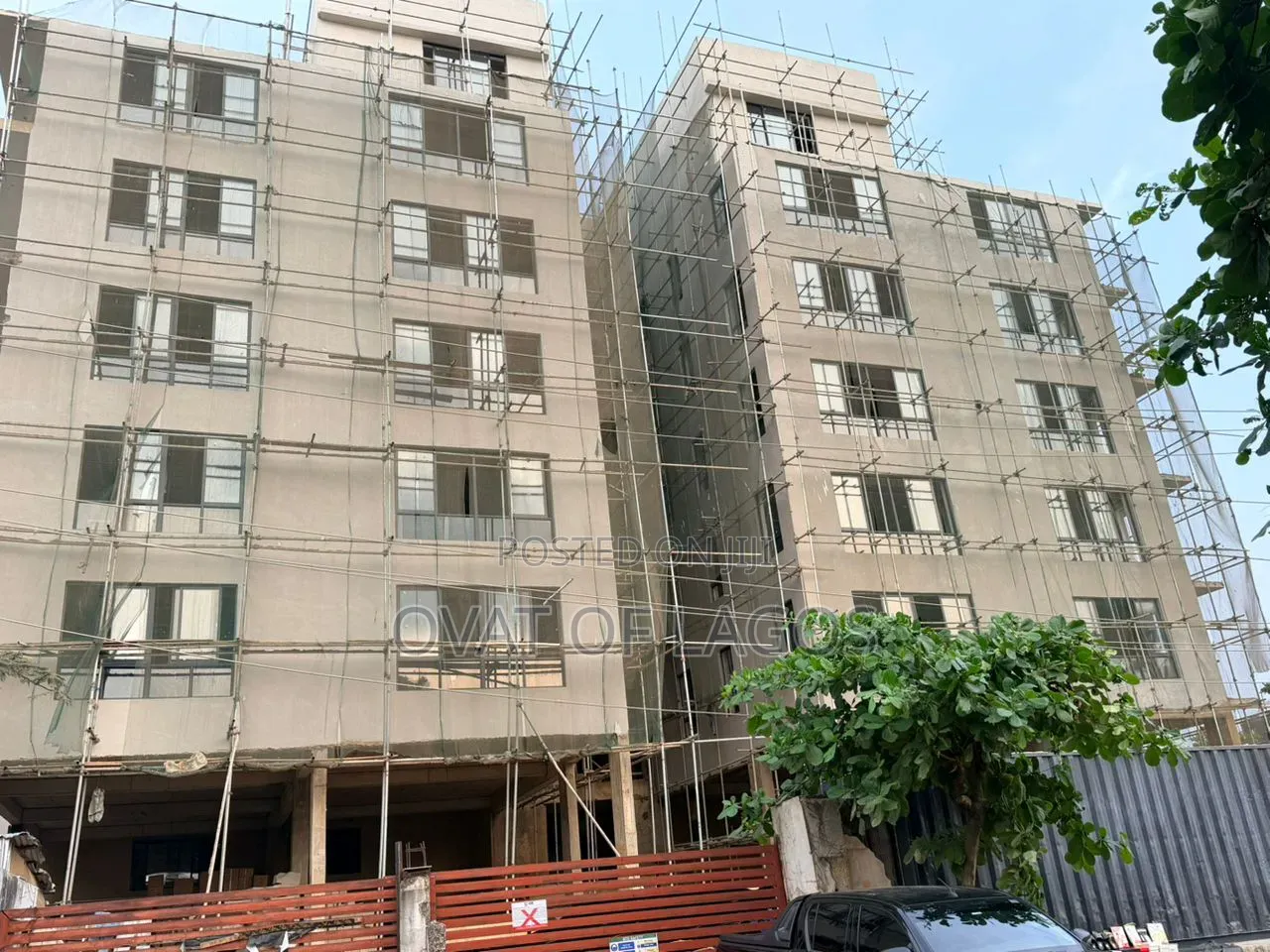 2bdrm Apartment in Victoria Island for sale