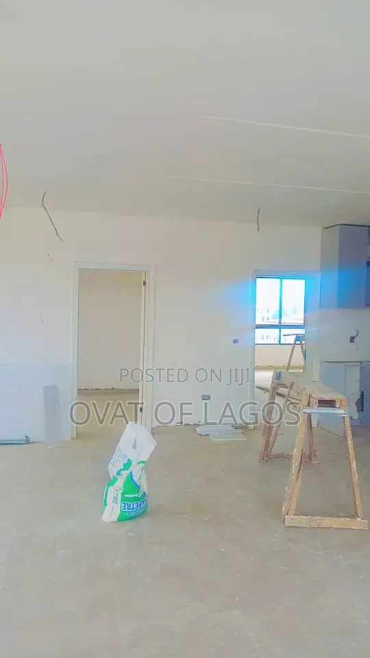 2bdrm Apartment in Victoria Island for sale