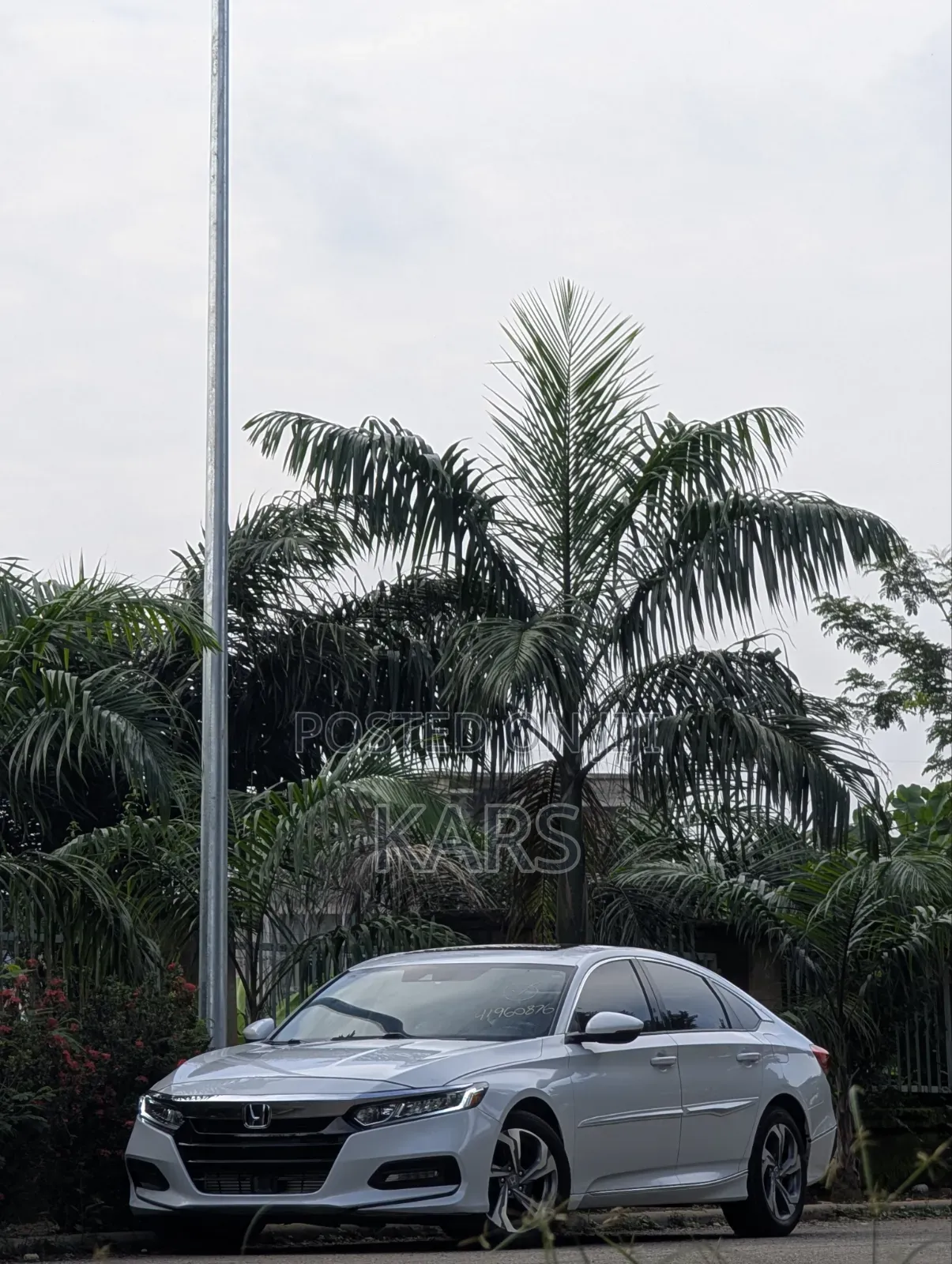 Honda Accord Touring 2.0T 2018 White