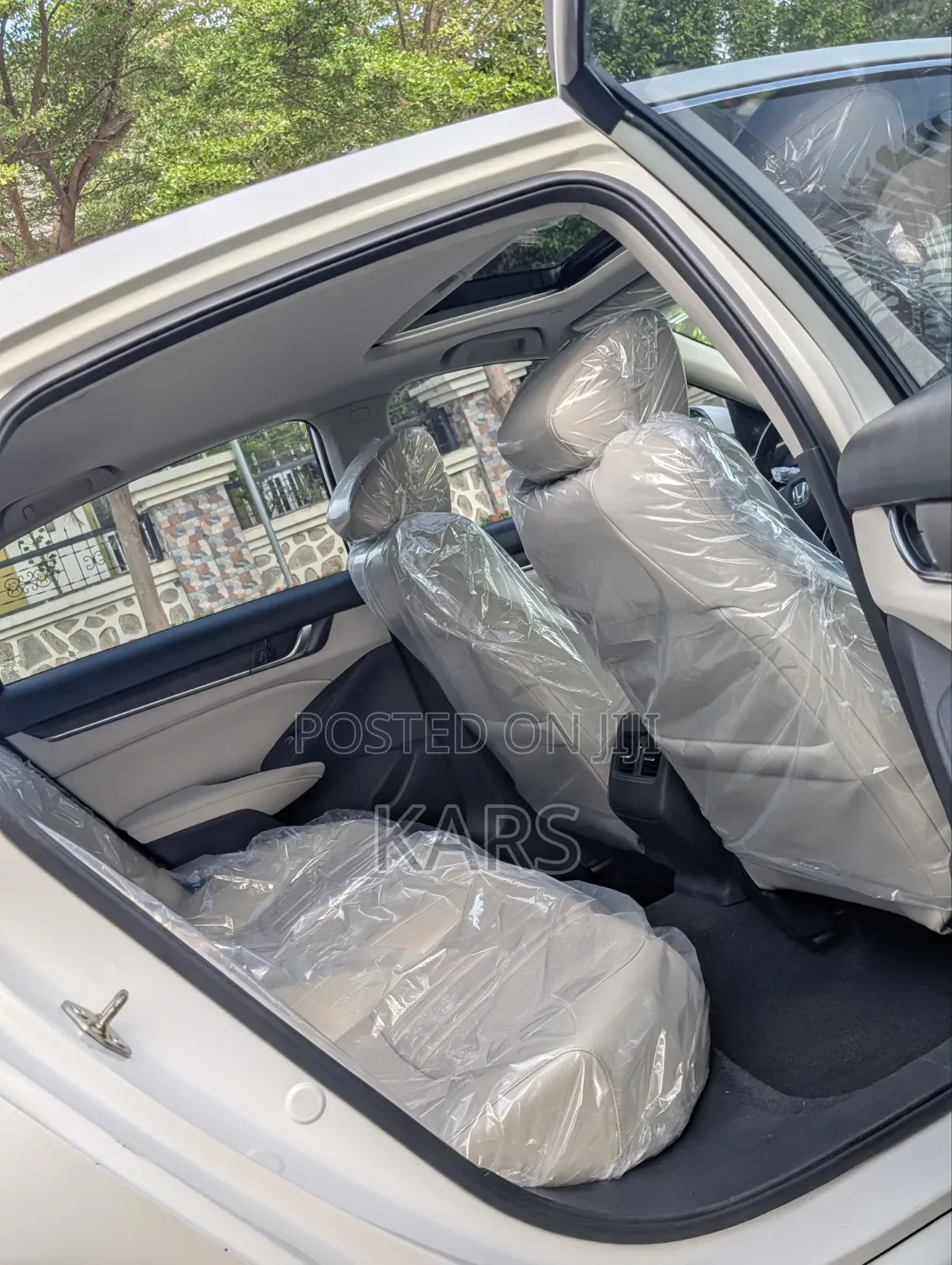 Honda Accord Touring 2.0T 2018 White