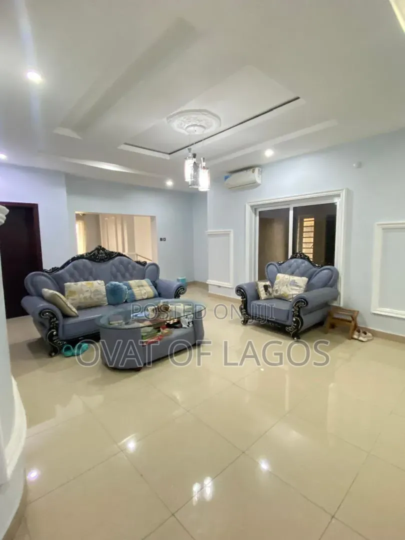 Furnished 5bdrm Duplex in Lekki Scheme 2, for sale