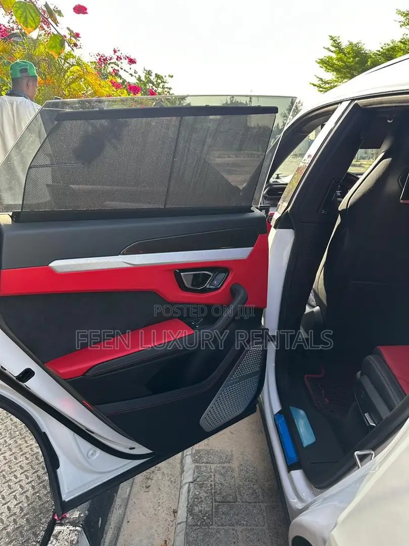 Lamborghini Urus for Rent - Car for Hire