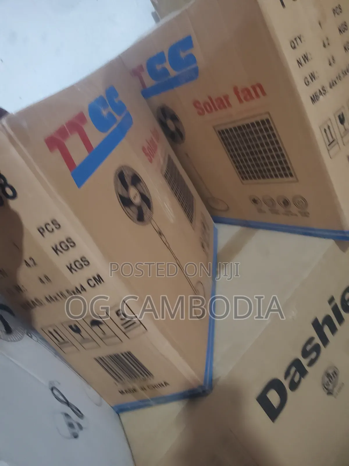 Ac And Dc Solar Fan Available With Promo Price