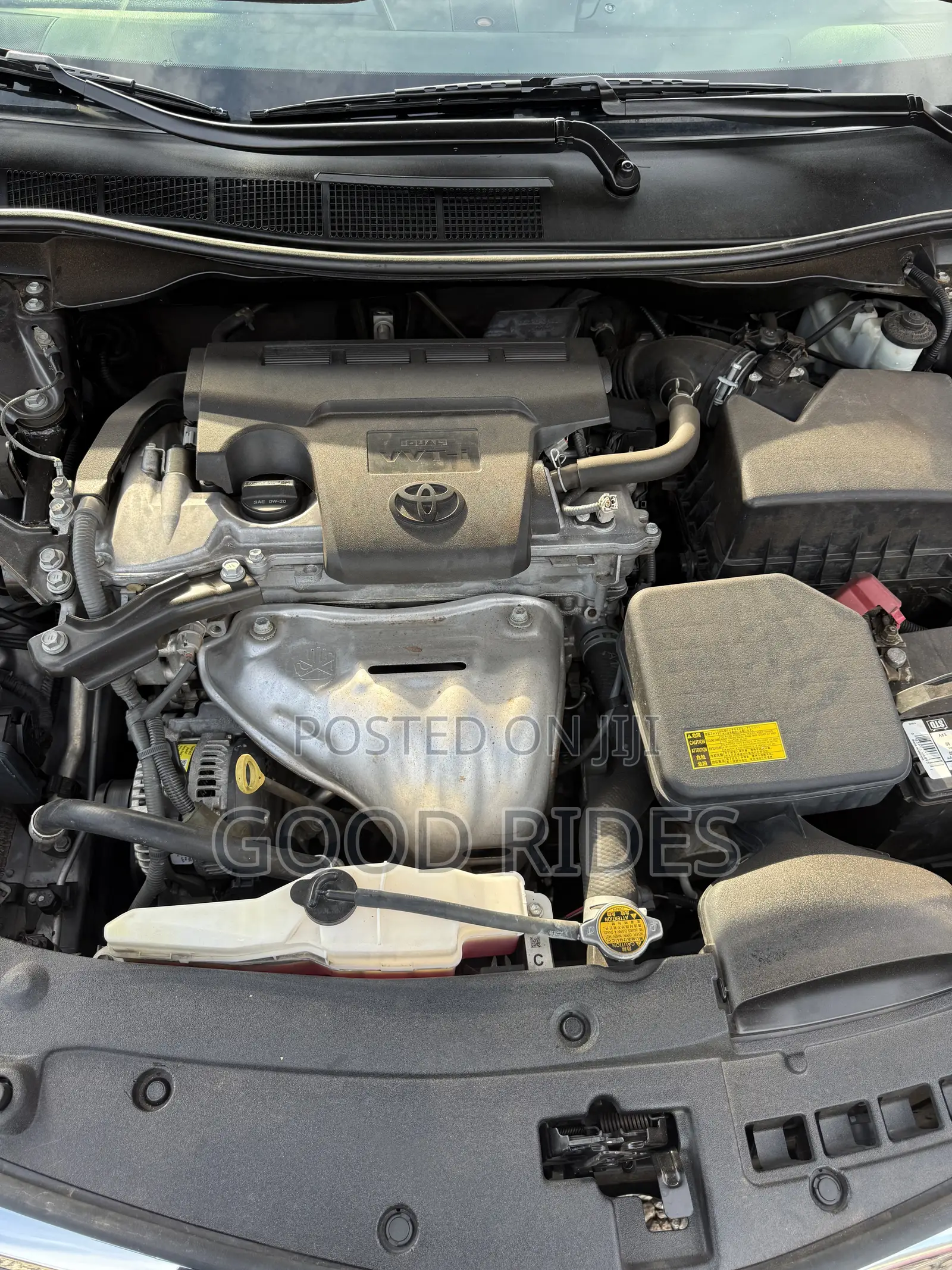 Toyota Camry LE 4dr Sedan (2.5L 4cyl 6A) 2013 Gray