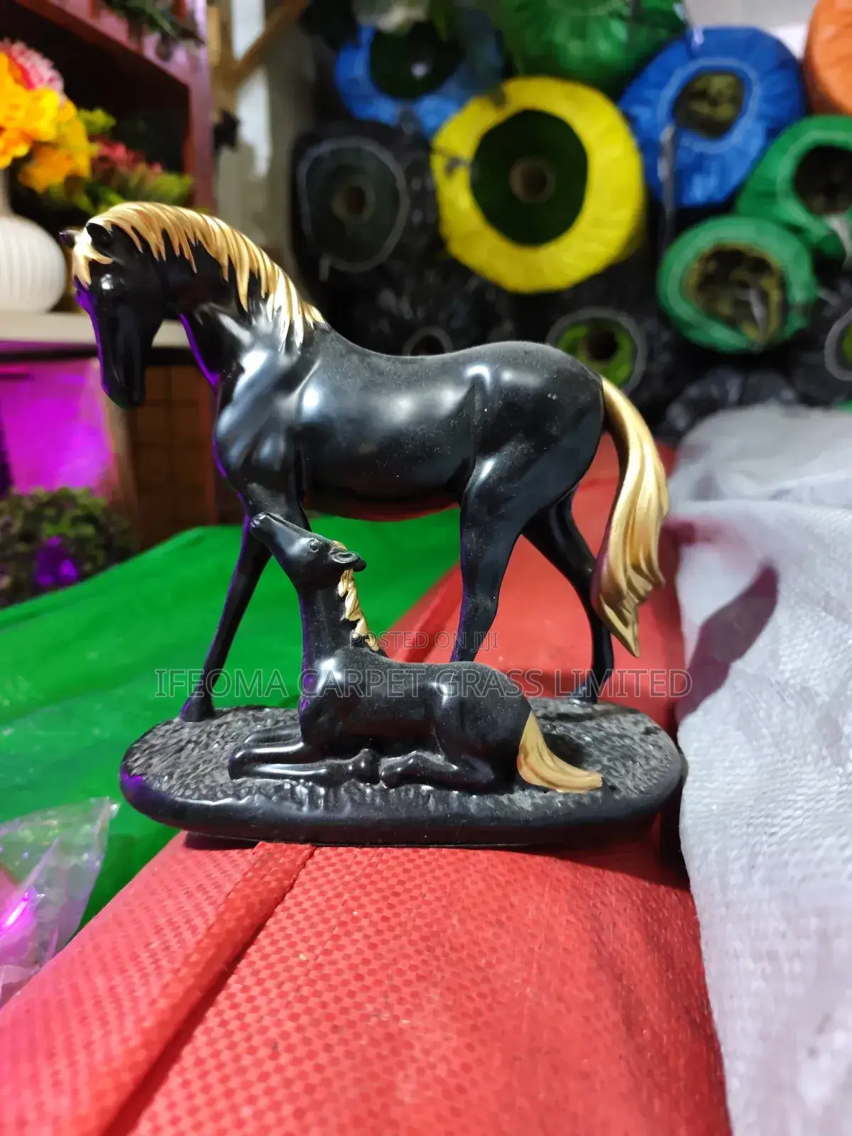 Figurine and Statues . Available in Bulk
