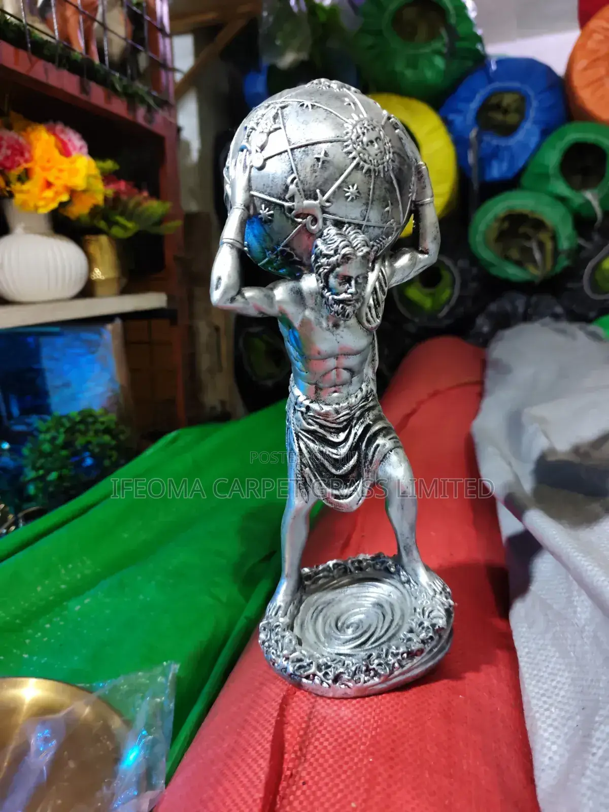 Figurine and Statues . Available in Bulk