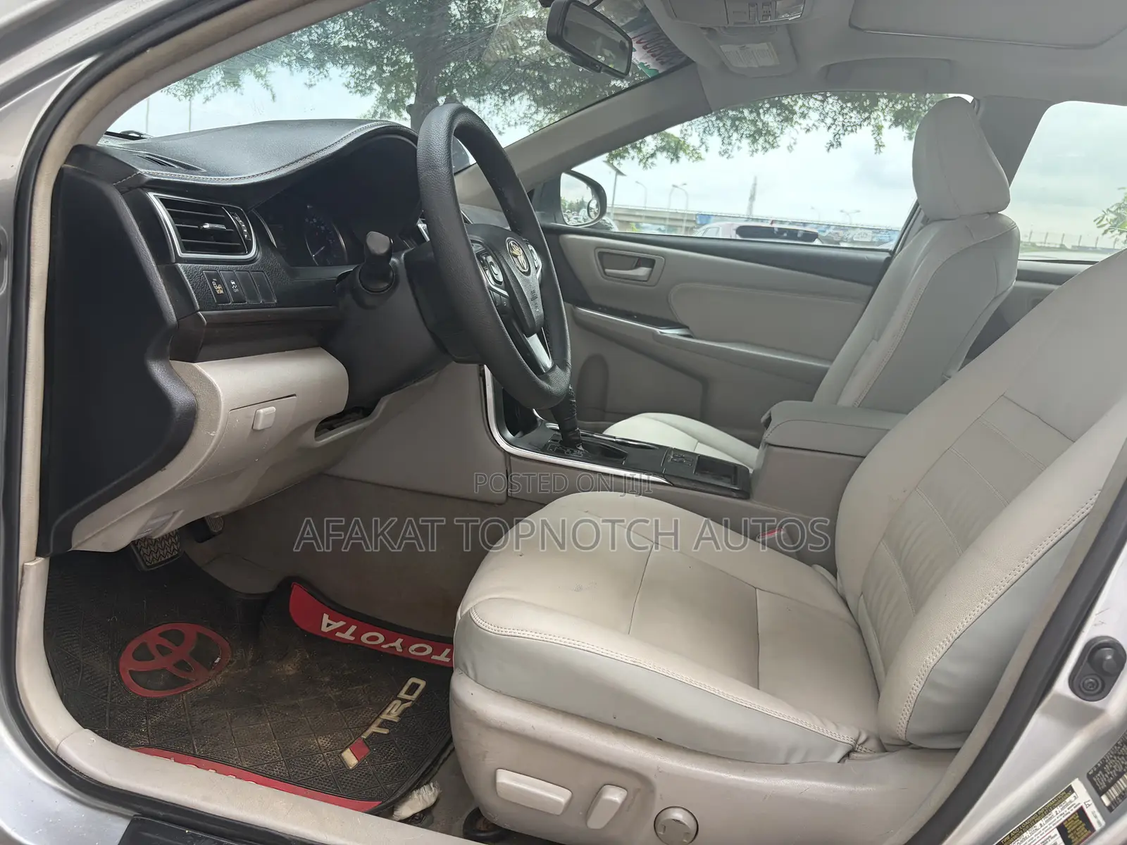 Toyota Camry 2016 Silver