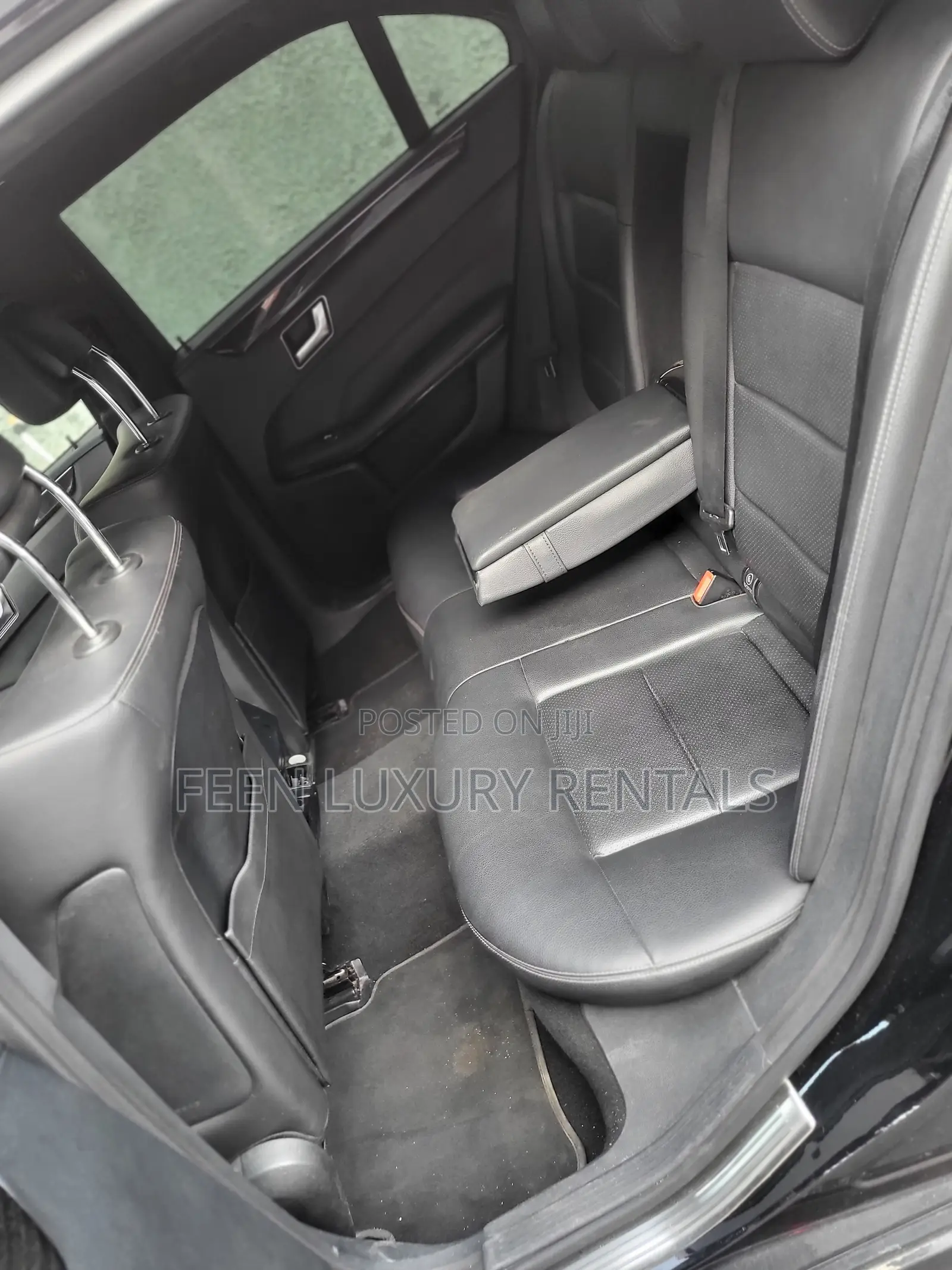 Black Mercedes-Benz for Rent - Car for Hire