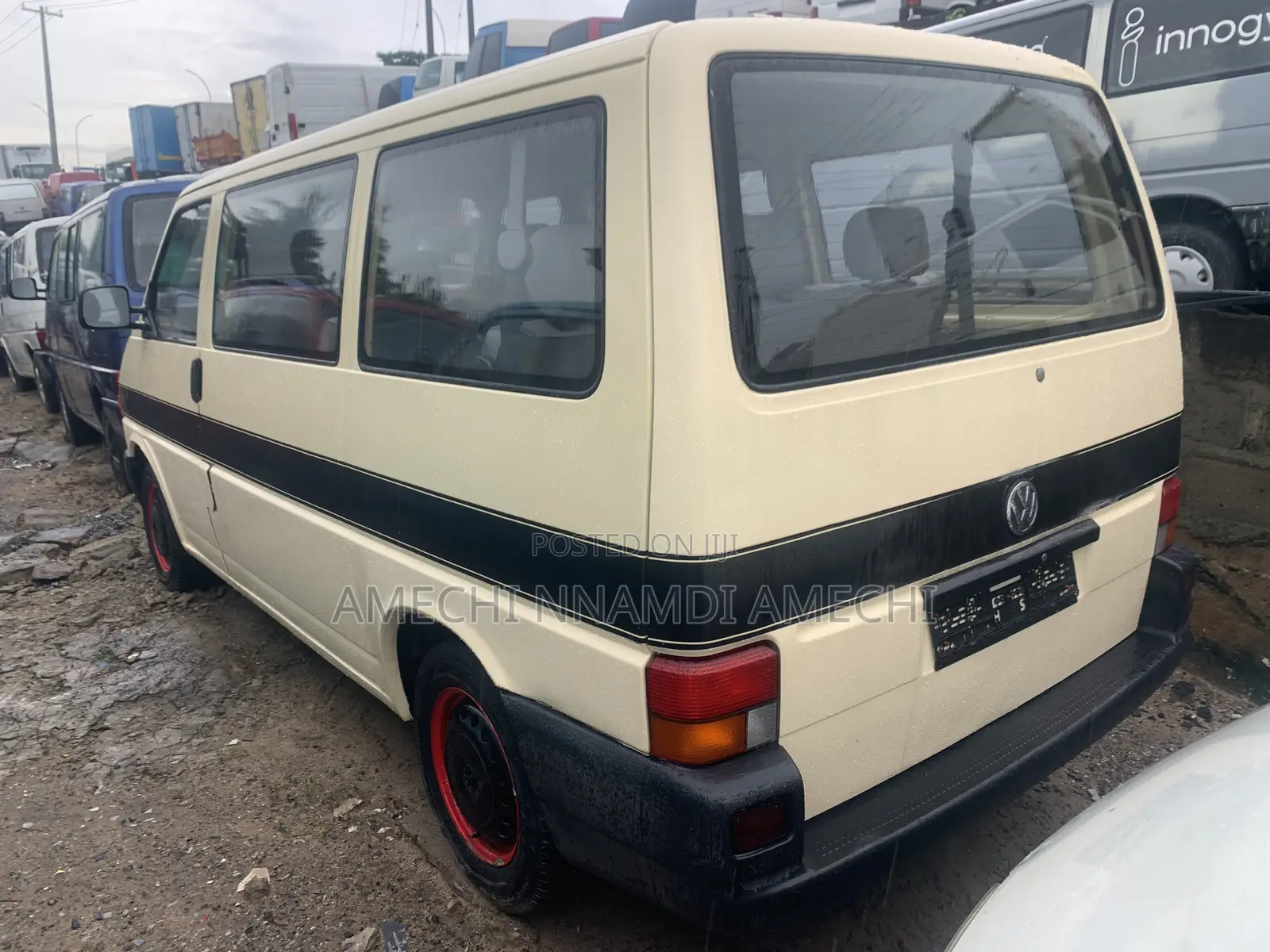 Volkswagen Transporter 2005 Yellow