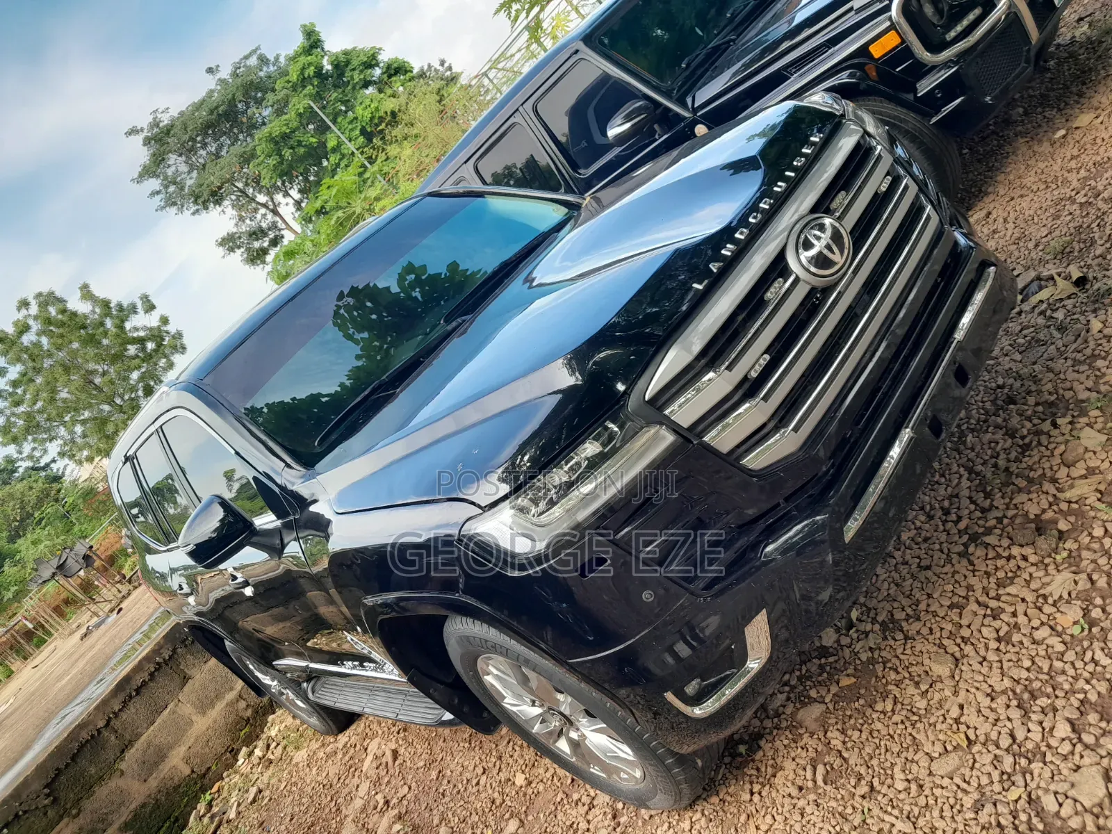 Toyota Land Cruiser 2016 Black