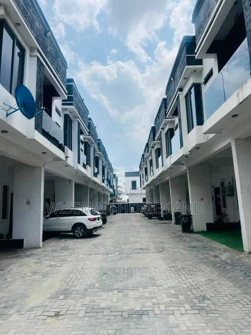 4bdrm Duplex in Lekki Palm City, Ado / Ajah for rent