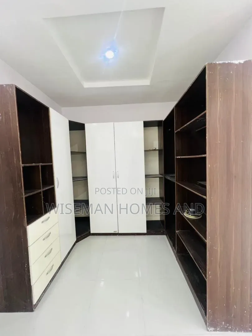 4bdrm Duplex in Lekki Palm City, Ado / Ajah for rent