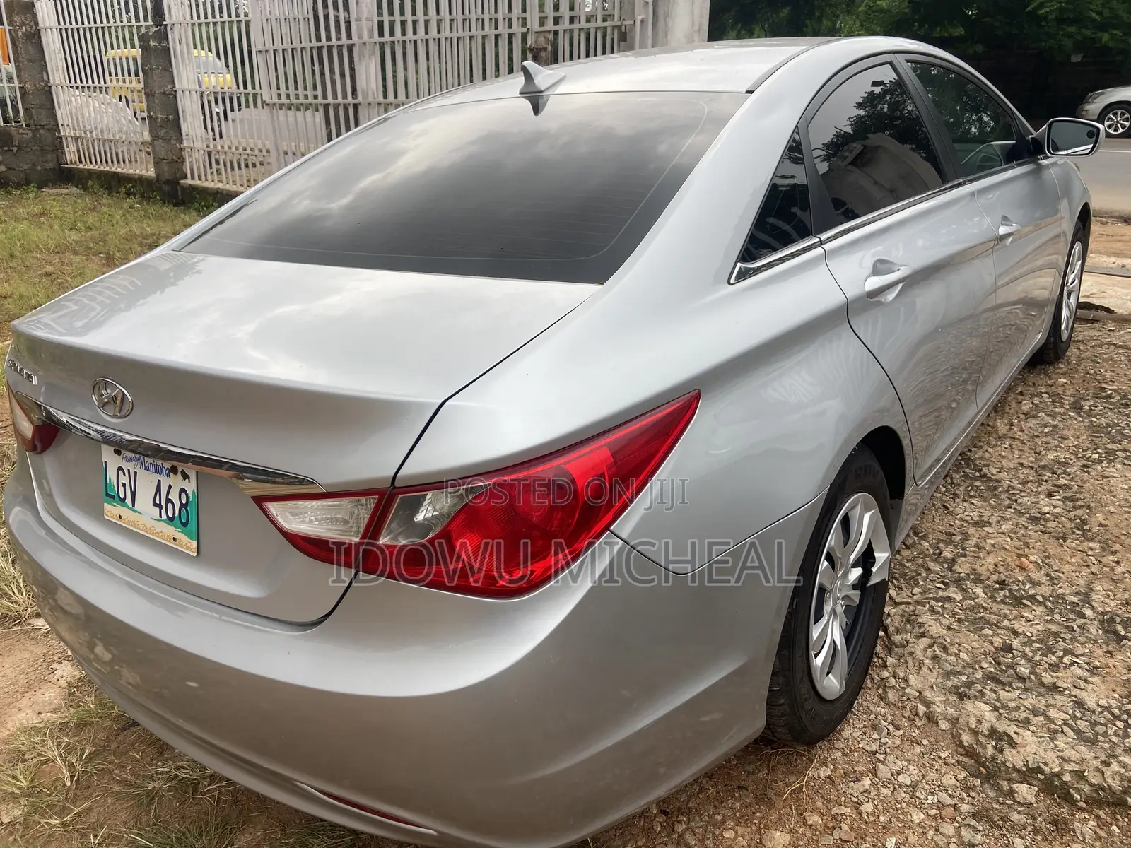 Hyundai Sonata GLS Sedan FWD (2.4L 4cyl 6A) 2013 Silver
