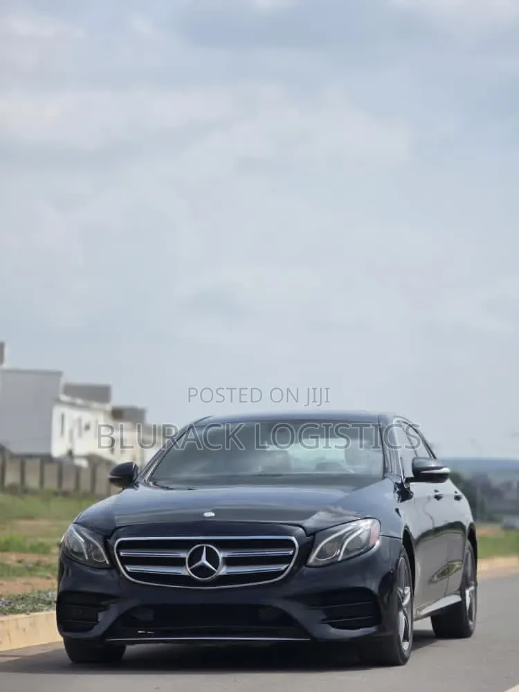 Mercedes-Benz E300 2016 Black