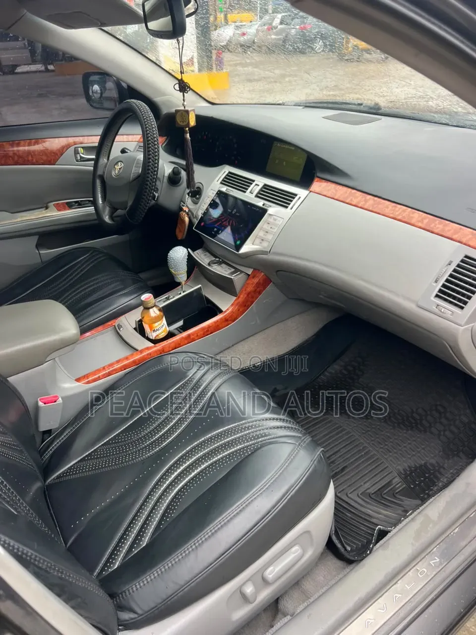 Toyota Avalon XLS Sedan FWD (3.5L 6cyl 6A) 2008 Brown