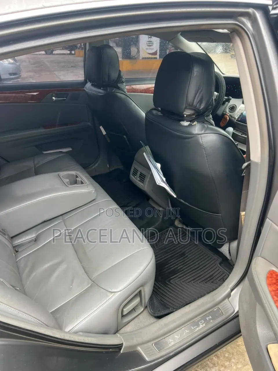 Toyota Avalon XLS Sedan FWD (3.5L 6cyl 6A) 2008 Brown
