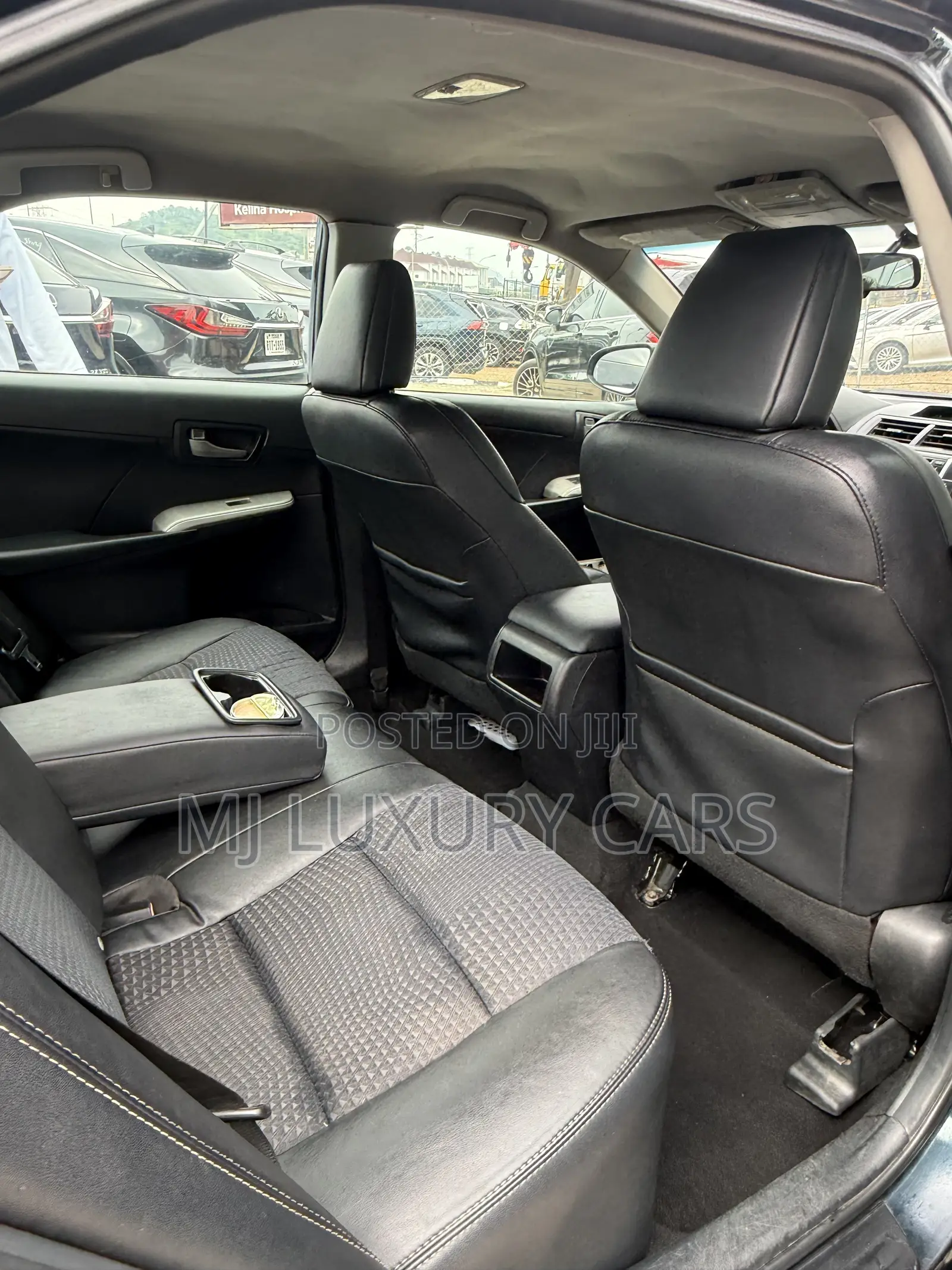 Toyota Camry SE 4dr Sedan (2.5L 4cyl 6A) 2013 Black