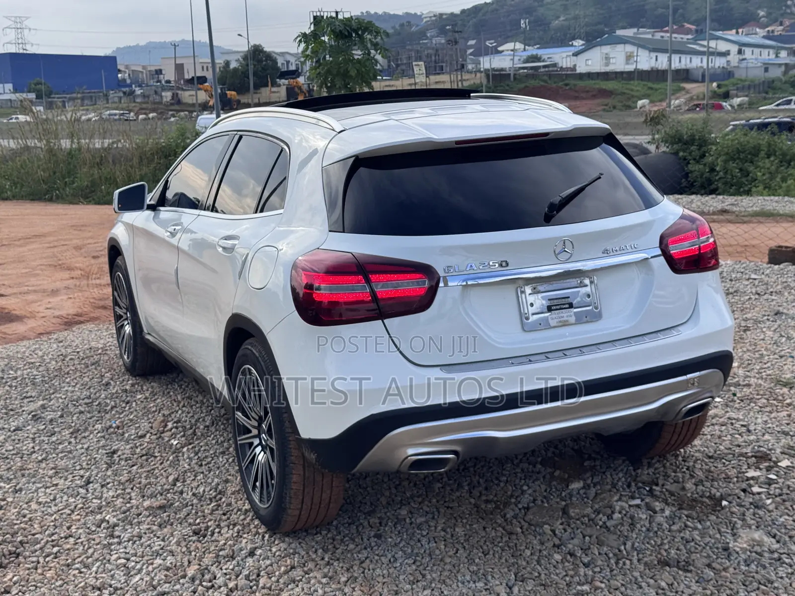 Mercedes-Benz GLA 250 2017 White