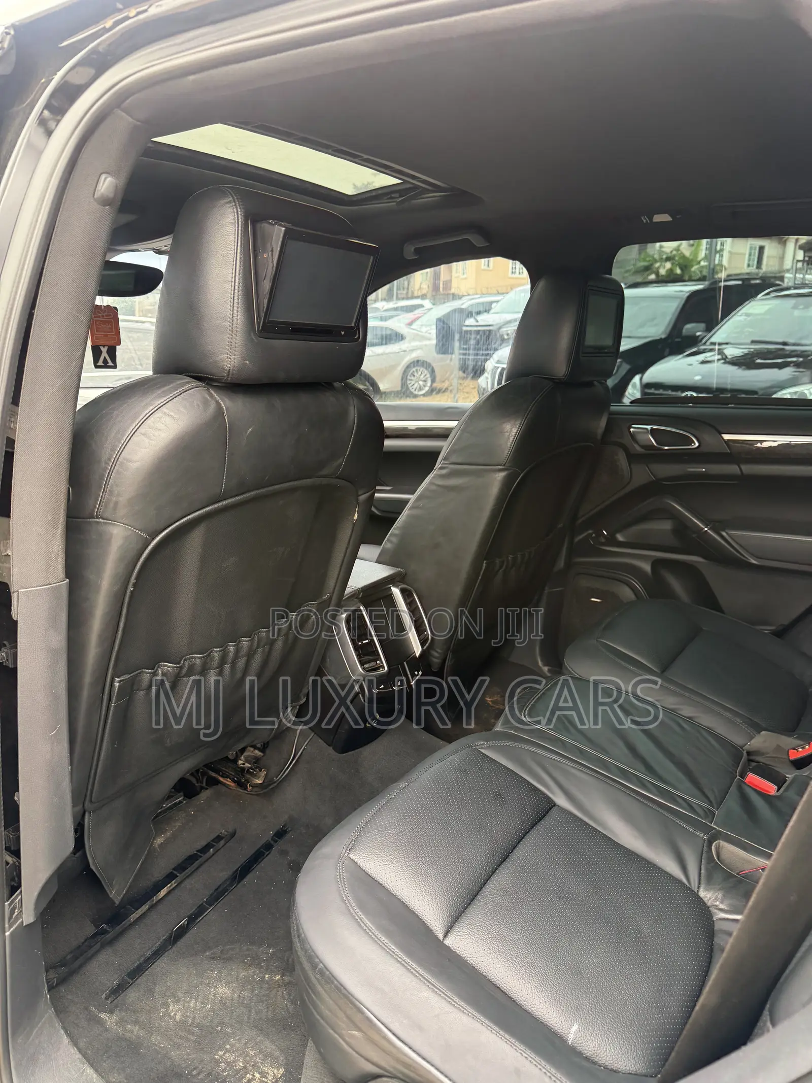 Porsche Cayenne Diesel 2011 Black