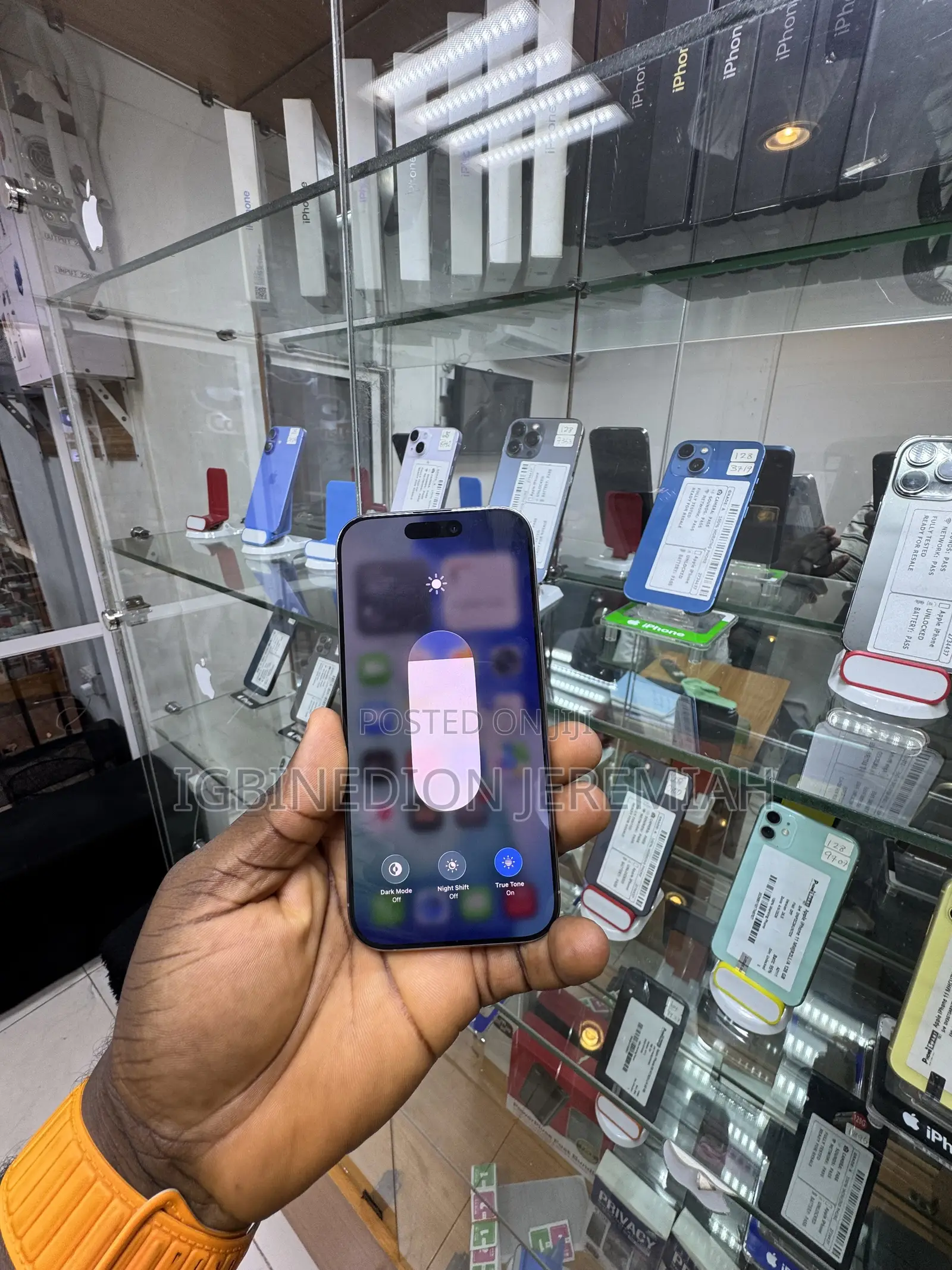 Apple iPhone 16 Pro 128 GB