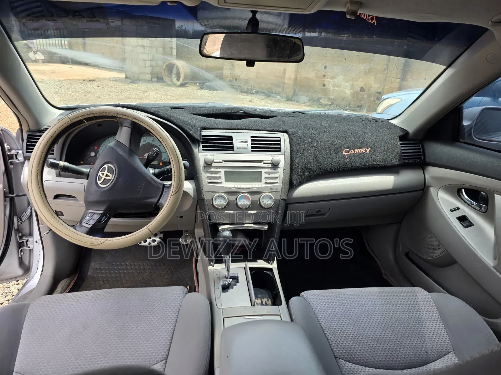 Toyota Camry 2010 Silver