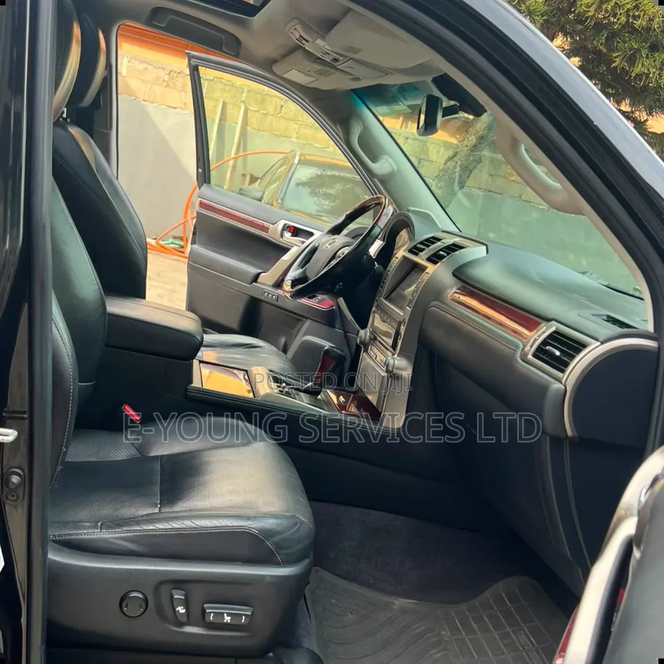 Lexus GX 2013 Black