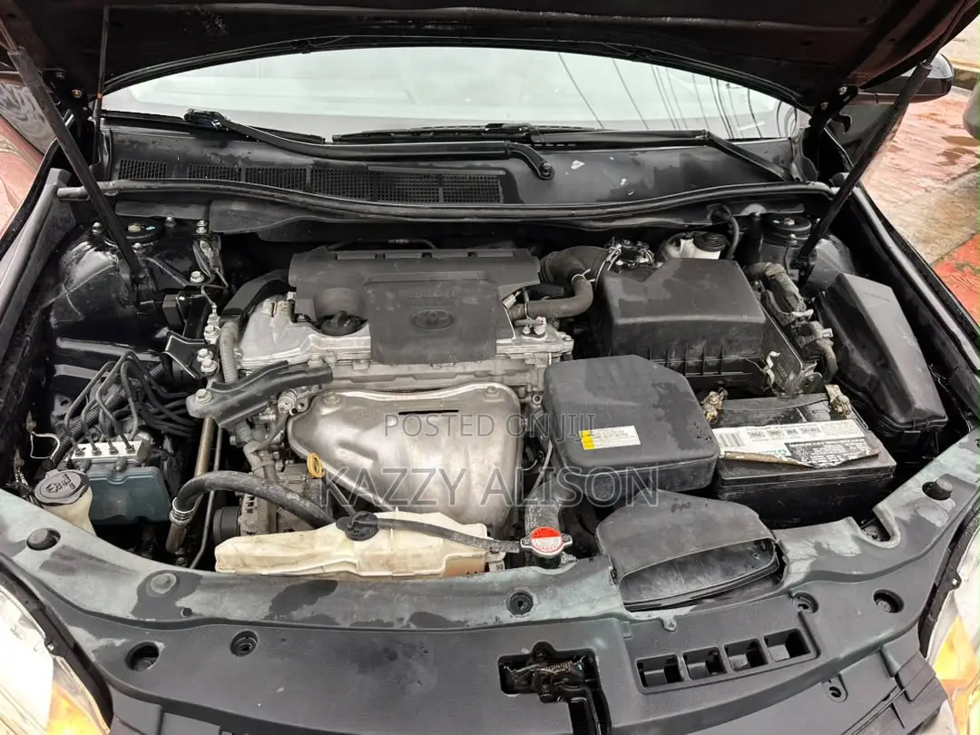 Toyota Camry SE w/Special Edition Pkg (2.5L 4cyl 6A) 2016 Black