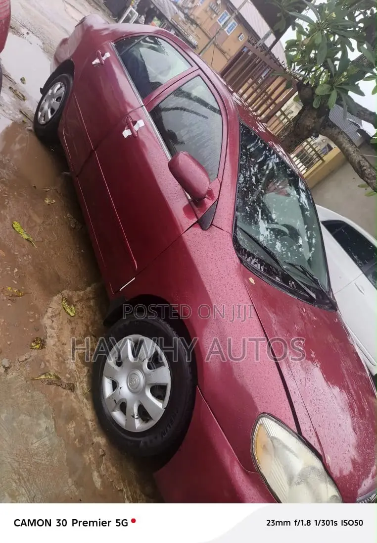 Toyota Corolla 2005 Red