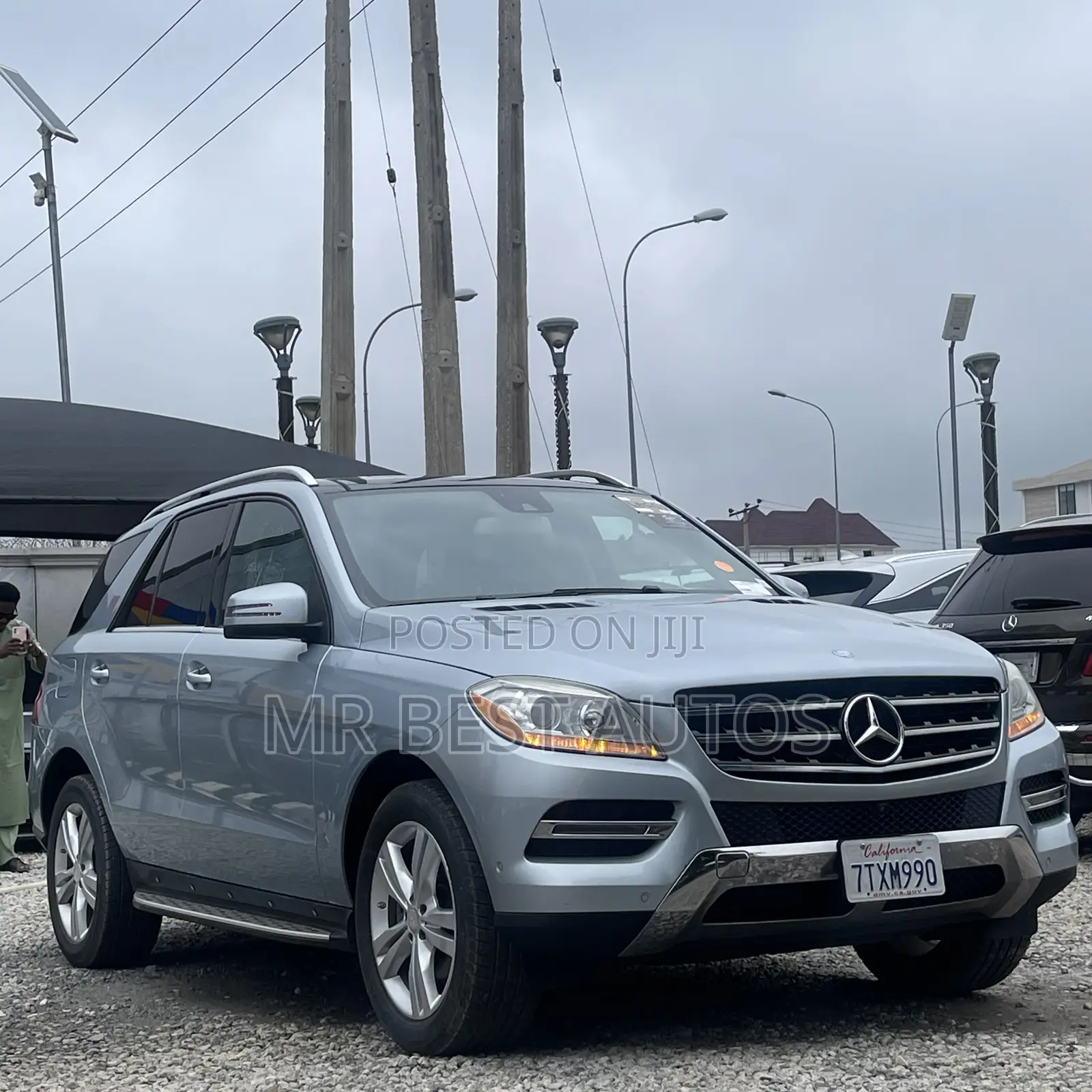 Mercedes-Benz M Class ML350 4dr SUV (3.5L 6cyl 7A) 2014 Blue