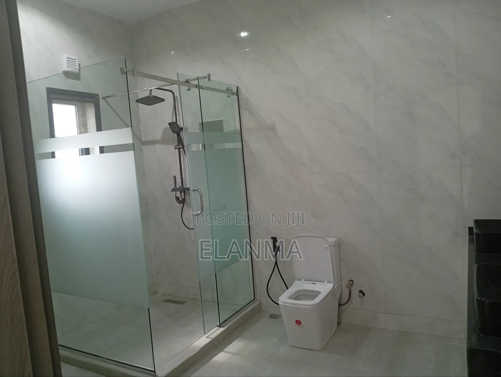 5bdrm Duplex in Jahi for sale