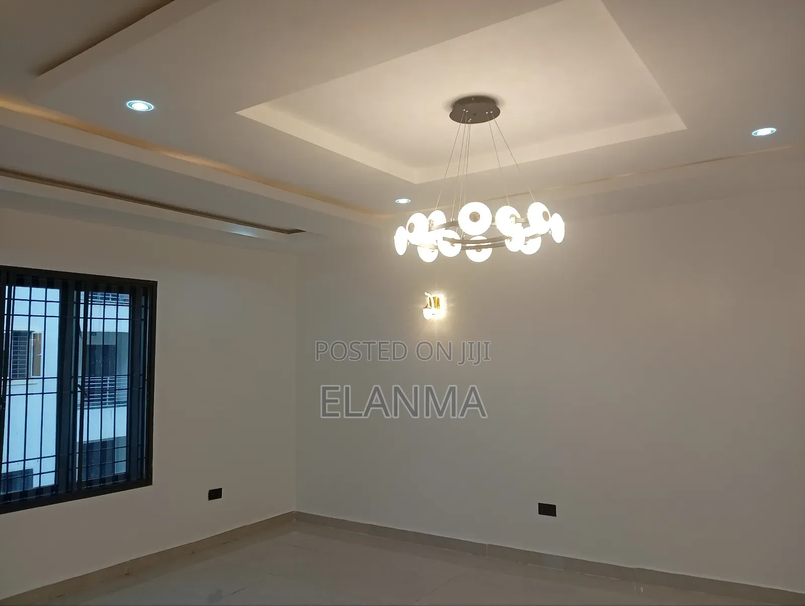 5bdrm Duplex in Jahi for sale