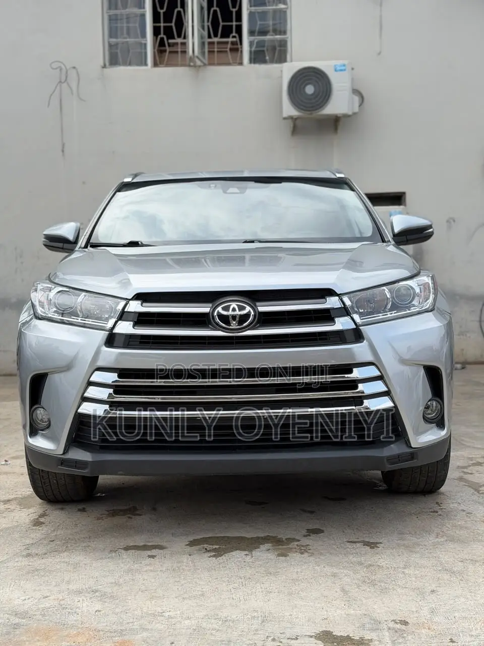 Toyota Highlander XLE 4x2 V6 (3.5L 6cyl 8A) 2018 Silver