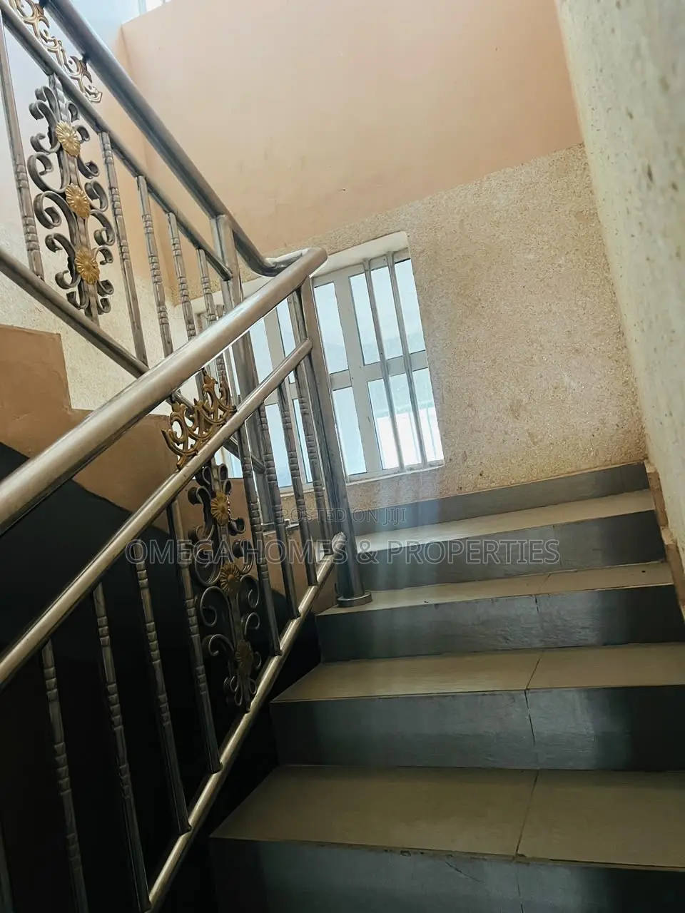 6bdrm Duplex in Umuahia for sale