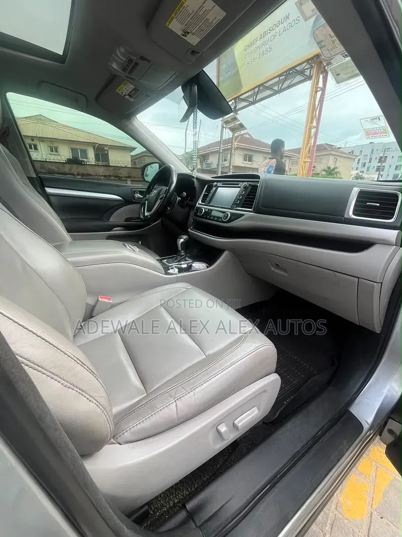 Toyota Highlander 2017 Gray