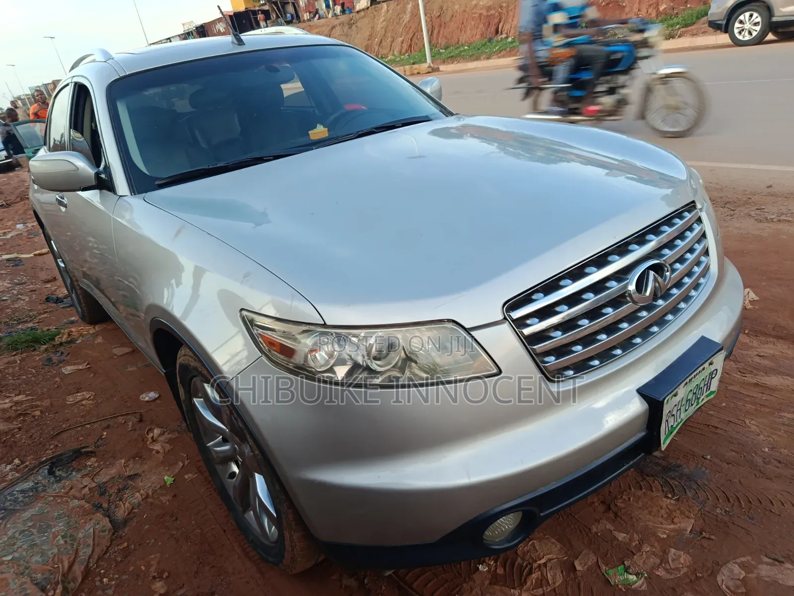 Infiniti FX 2004