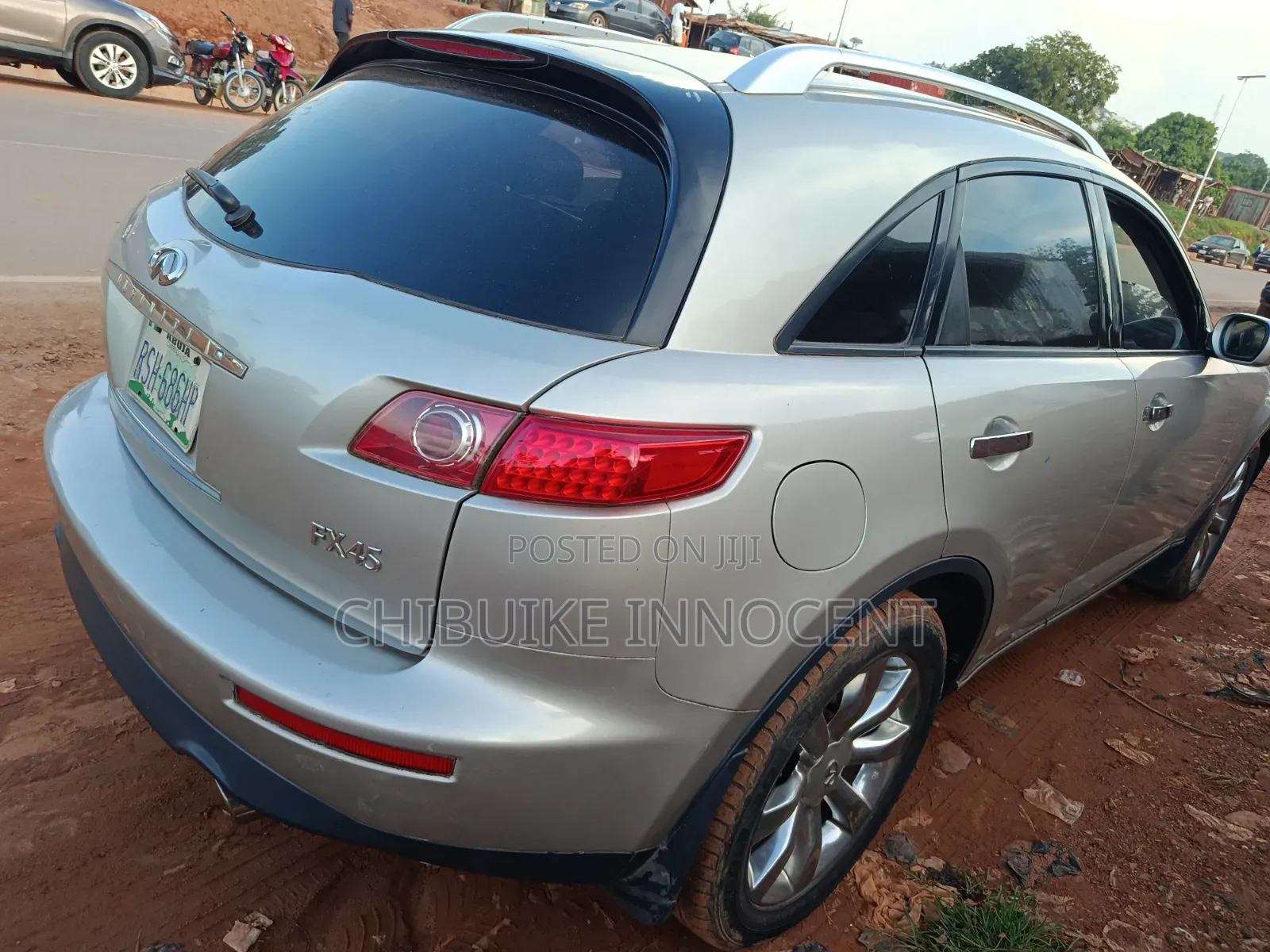 Infiniti FX 2004