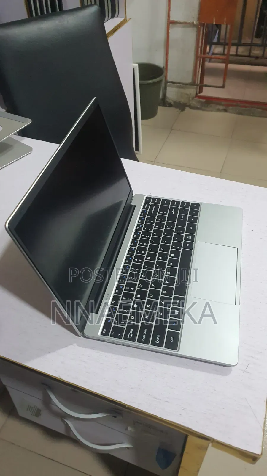Laptop Avantis Classbook 6GB Intel Pentium SSD 60GB